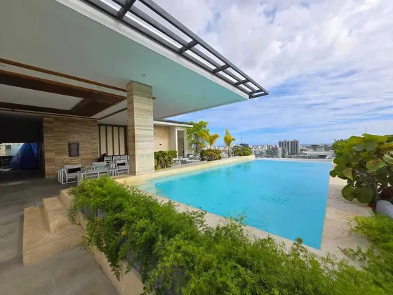 Venta De Apartamento Amueblado De 1 Habitacion En Piantini , Torre Con Piscina