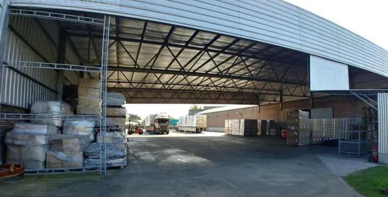 Venta Importante Planta Industrial En Morón.