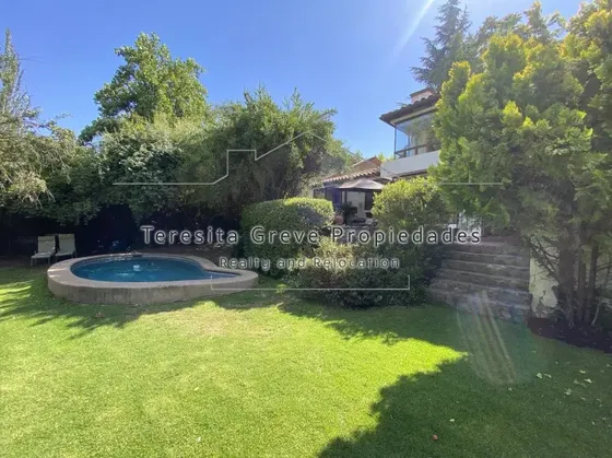 Excelente Casa Jardin De 1.017 M2 Colegio Mayflower