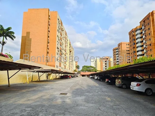 Alquiler De Apartamento En El Este De Barquisimeto Codigo 2 5 8 7 0 9 Mildred, Se Ofrece Amoblado Para Ti, En Excelente Ubicación  Y Buen Precio, Aprovecha Esta Oportunidad, Conjunto Con Planta Elec