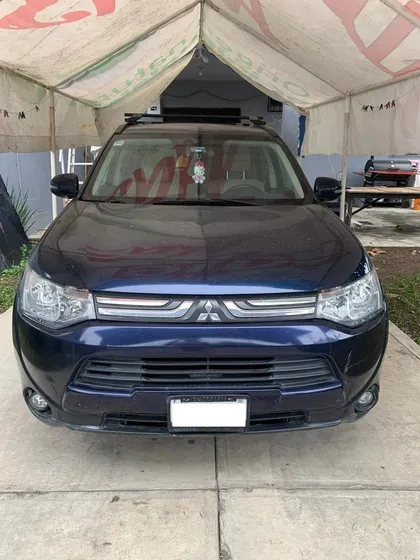 Mitsubishi Outlander 2.4 Limited L4/ At