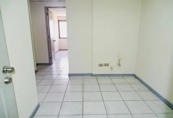 Práctica Oficina En Excelente Ubicación