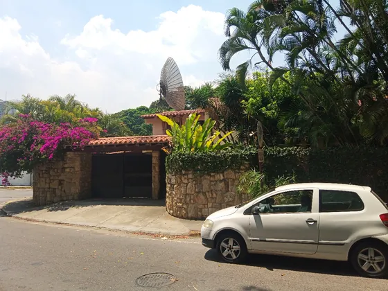 Zona Este De Prados Del Este, Santa Gertrudis, El Peñon