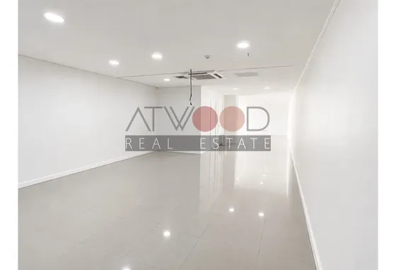 Local 141 M2 - Metro Manquehue - Zócalo