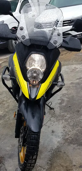 Suzuky Vstrom 650 Xt Modelo 2021 Unico Dueño Muy Buenas Cond