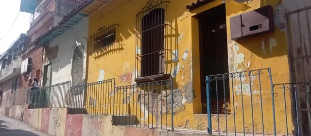 Terreno En Venta En El Centro De Guatire A Media Cuadra De La Calle Bermúdez 