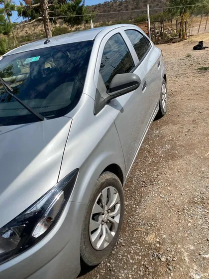Chevrolet Onix 1.4 Lt Mt