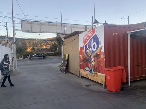 Gran Local Comercial. En Av Los Carrrera. Quilpue