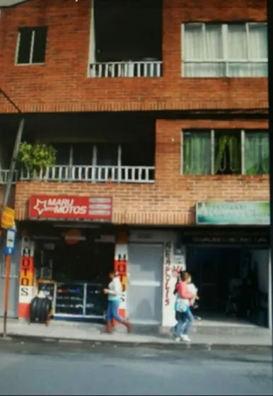 Vendo Edificio En Itagui, Antioquia, Barrio Los Naranjos