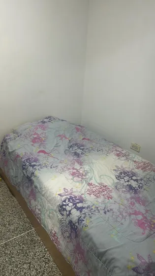 Se Alquila Habitación En Concresa Msx5