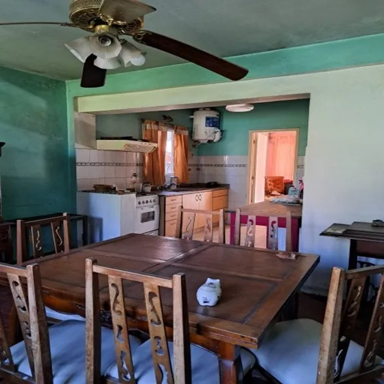 Casa En Venta En Llavallol (con Local) !! Apta Credito!!  