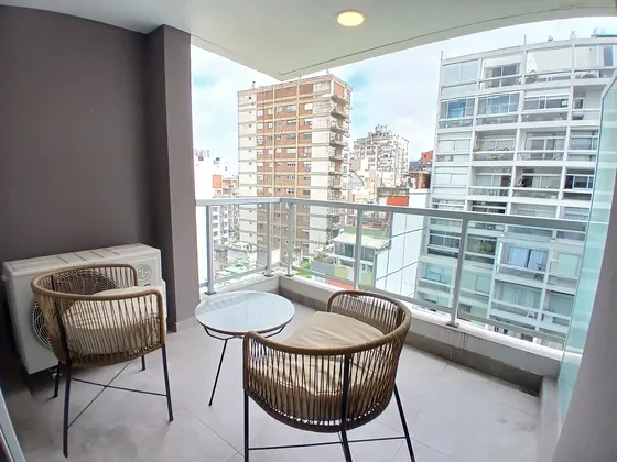Excelente Monoambiente Amoblado en Edificio con Piscina, Solarium, Parrilla, Laundry, Bicicletero, Baulera