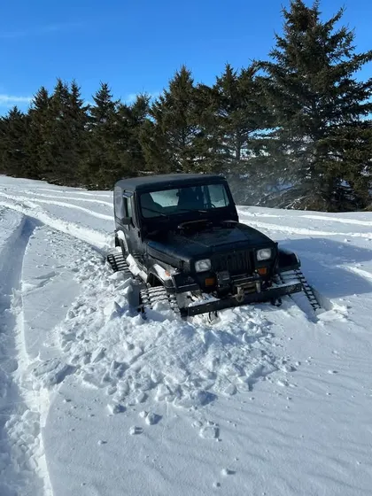 Jeep Wrangler Sport