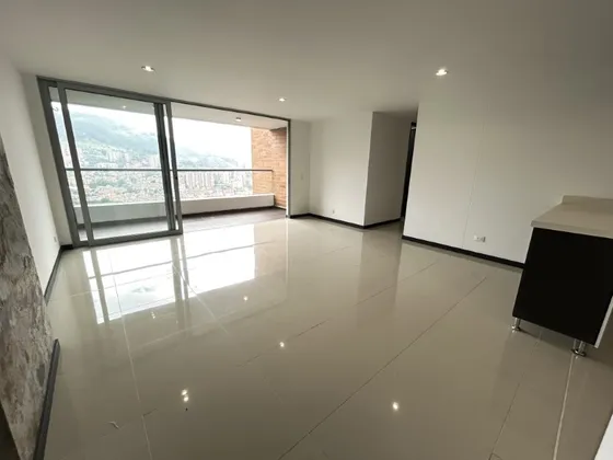  Apartamento En Arriendo Ubicado En Envigado Sector Loma De Las Brujas  (27465).