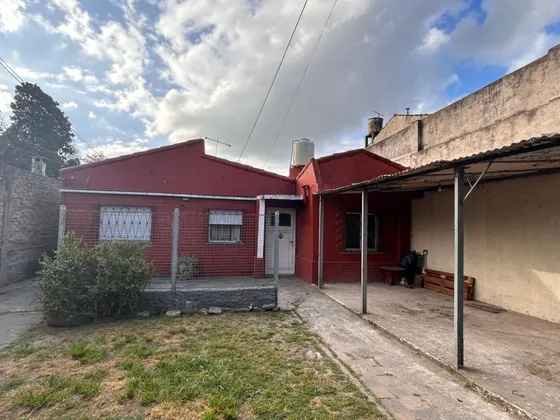 Venta Luis Guillon Oportunidad Venta En Conjunto Tres Casas En Lote De 600 M2!