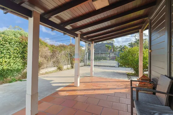 Hermosa Casa A Una Cuadra De La Rambla