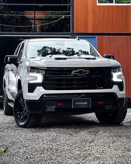 Chevrolet Silverado 5.3 Z71 4x4 At