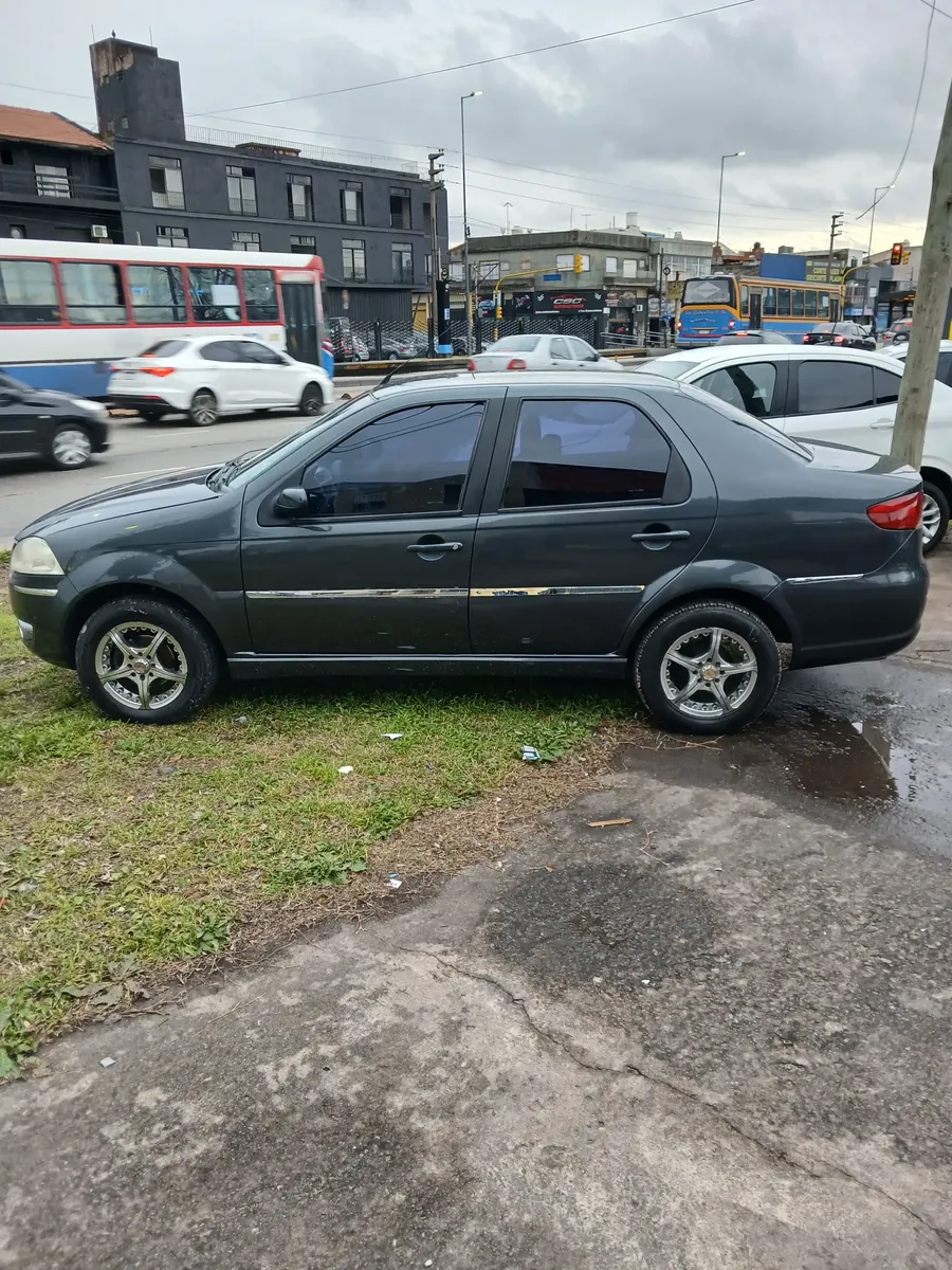 Fiat Siena 1.4 Fire Elx Active Rstii554251400575733765