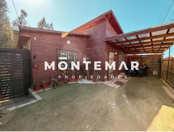 Casa En Venta De 3 Dorm. En Pichilemu