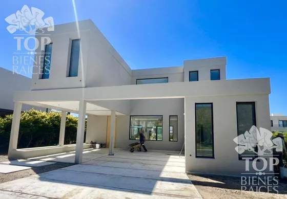 Casa En Venta En Santa Ana - Villanueva
