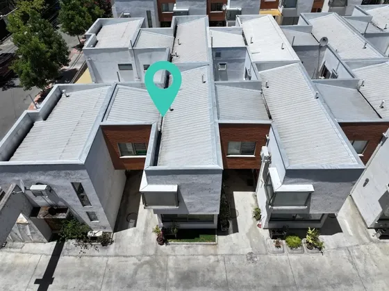 Casa En Venta De 3 Dorm. En Talca