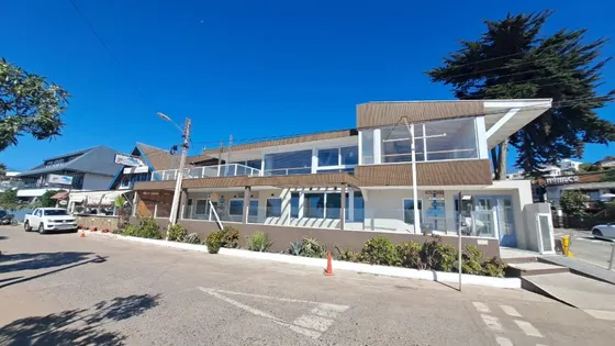 En Venta Restaurant Frente Al Mar En Maitencillo