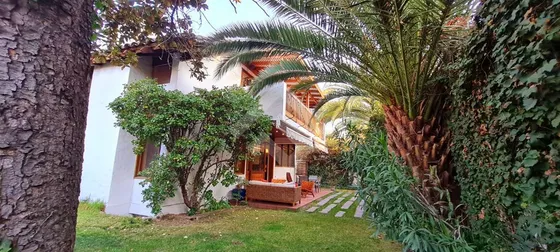 Casa En Venta De 4 Dorm. En Pedro De Valdivia Norte