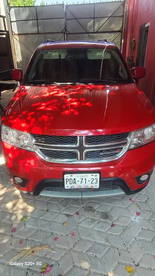 Dodge Journey 2.4 Sxt 7 Pasajeros Plus Mt