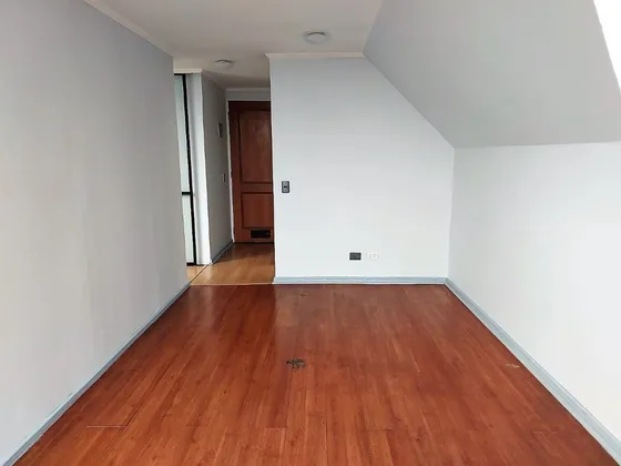 Excelente Ubicación, Muy Cómodo Y Con Bodega