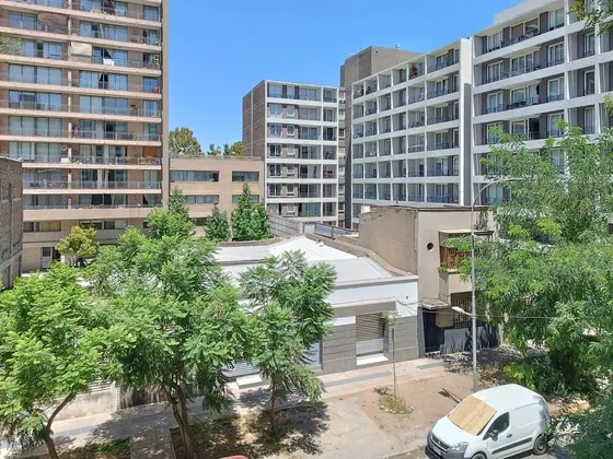 Edificio Domeyko Vista Sur Piso 4