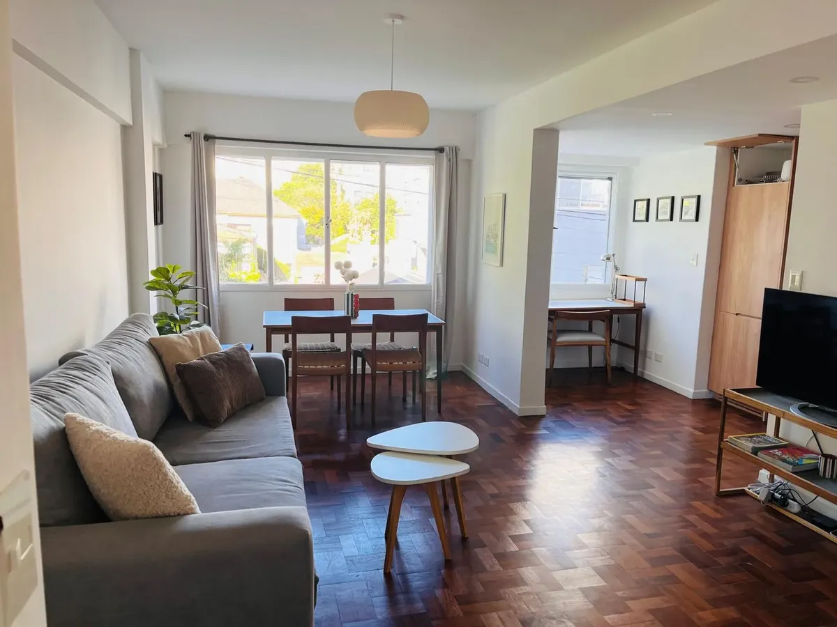 Departamento 2 Ambientes En Alquiler En  Olivos 