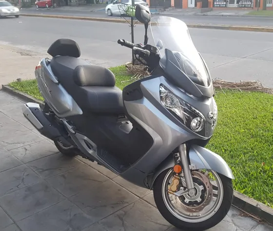 Sym 600i