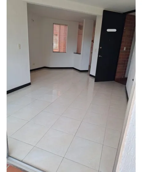 Apartamento En Conjunto Cerrado En Venta Barrio El Refugio Cali Valle