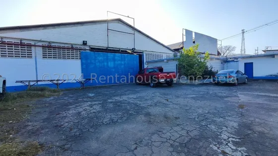 Gbf 24-19630 Vendo Amplio Galpón En Cagua  Excelente Zona Industria Llame Ya.