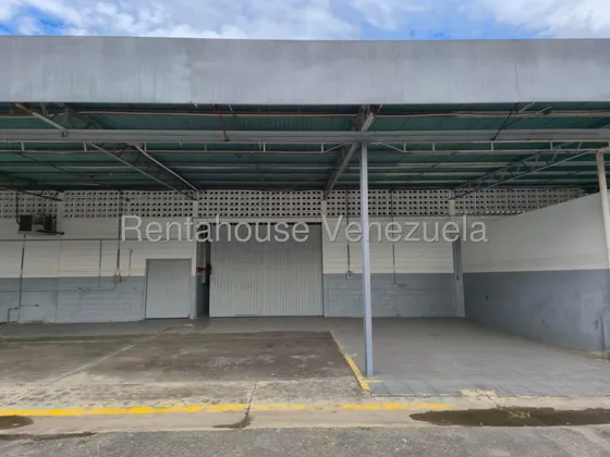 María Valera Trae Excelente Galpón En Alquiler, En Zona Industrial Ii Barquisimeto, Ideal Para Cualquier Actividad Económica, Área De Carga Y Descarga, Buena Iluminación.