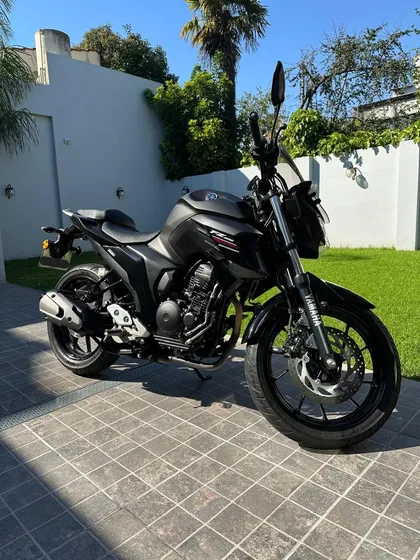 Yamaha Fz25 - 15.000km - Excelente Estado!