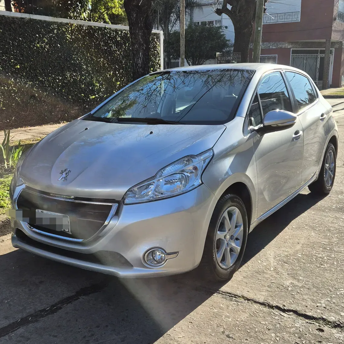 Peugeot 208 1.5 Allure Touchscreen