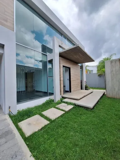 Bella Y Moderna Casa Vip En Altos De Guataparo Con Planta 100% Pozo Y Piscina Jose Felix