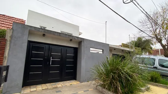 Departamento En Venta 2 Ambientes En Castelar