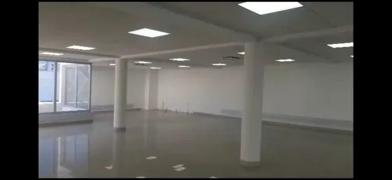 Gran Local 1315 M2 En Centro De Viña Del Mar (74464)