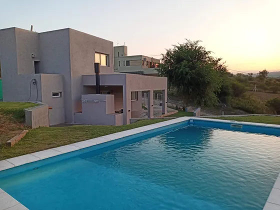 Casa En Alquiler Temporario En Mayu Sumaj
