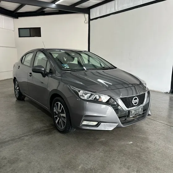 Nissan Versa 1.6 Advance Mt