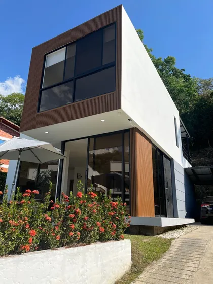 Se Vende Casa Campestre En Sopretran