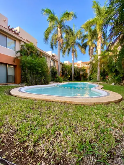 Casa En Venta En Sm 19 Cancun