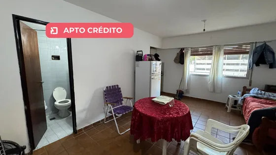 Apto Créditoventa De Depto Monoambiente En Nva Cordoba En Yrigoyen Y San Luis. Excelente Ubicación