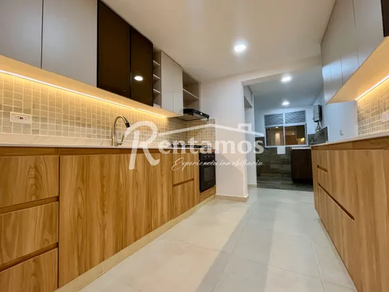 Apartamento En Venta En La Salle. Cod V775829