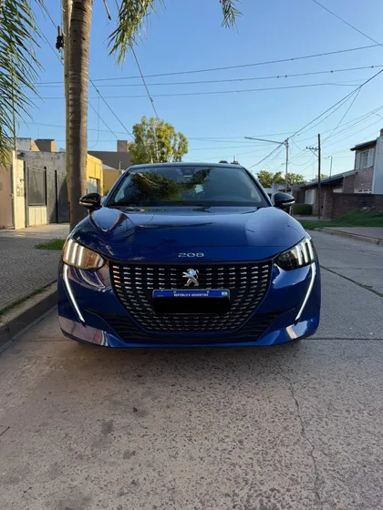Peugeot 208 1.6 Feline Tiptronic