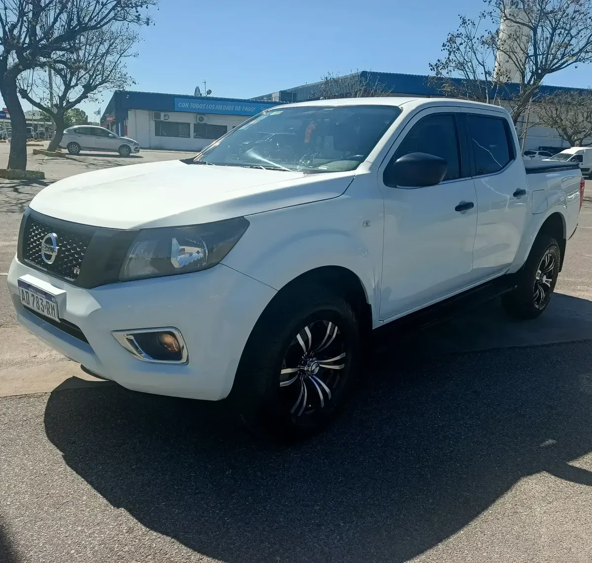 Nissan Frontier in Excellent Condition with Many Add-ons