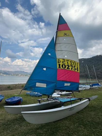 Velero Hobie Cat De 16 Pies