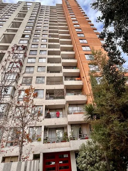 Venta Cercano A Metro San Miguel 